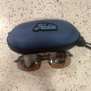 Hobie Polarized Sunglasses with Blue and Black Case